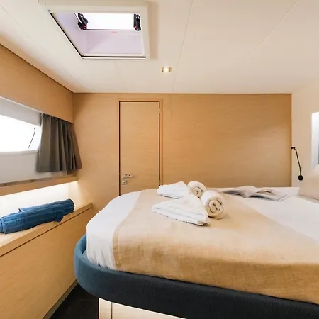 Dione Catamaran